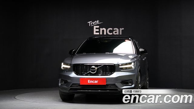 Volvo XC40 2019 — photo 3