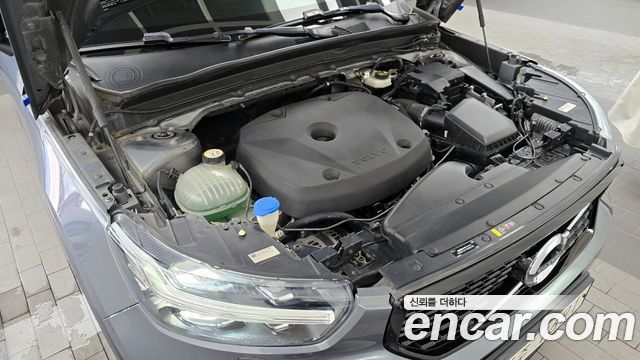 Volvo XC40 2019 — photo 6