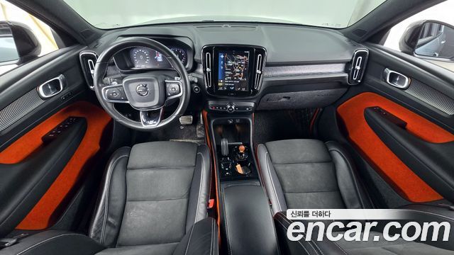 Volvo XC40 2019 — photo 7
