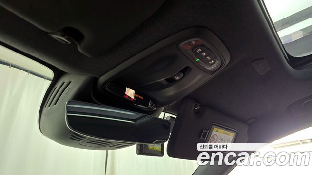 Volvo XC40 2019 — photo 17