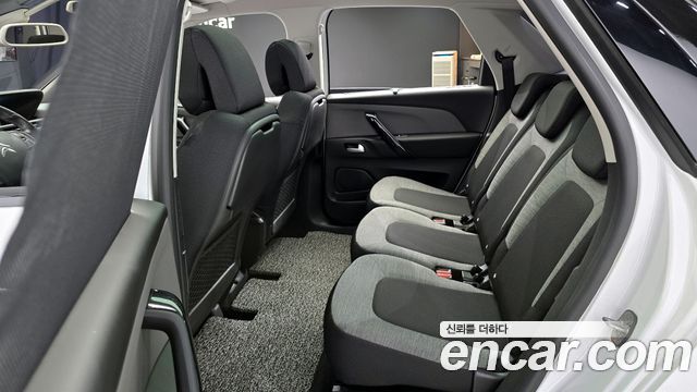 Citroën / DS C4 Picasso 2017 — photo 12
