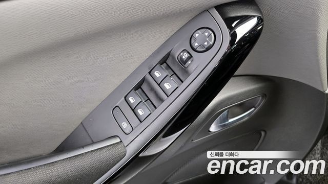 Citroën / DS C4 Picasso 2017 — photo 17