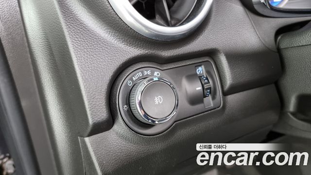 Chevrolet Korea Trax 2016 — photo 13