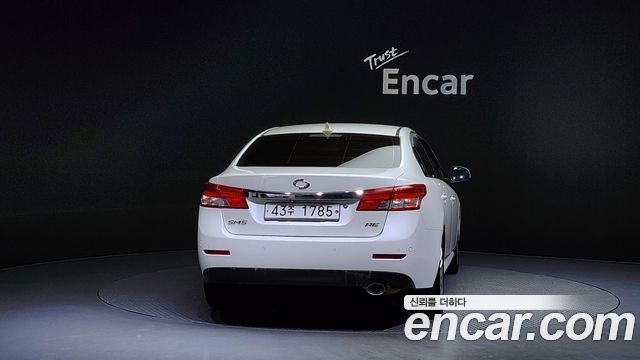 Renault Korea SM5  2013 — photo 4