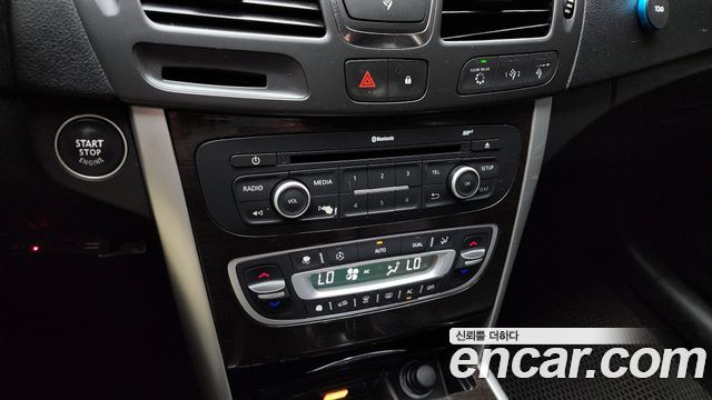 Renault Korea SM5  2013 — photo 16