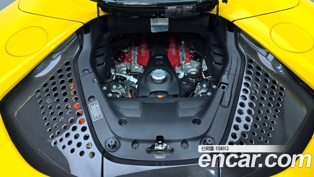 Ferrari SF90 2023 — photo 6
