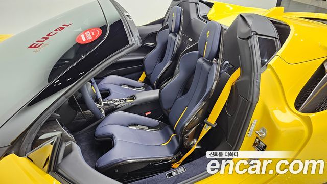 Ferrari SF90 2023 — photo 12