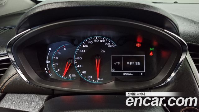 Chevrolet Korea Trax 2018 — photo 8