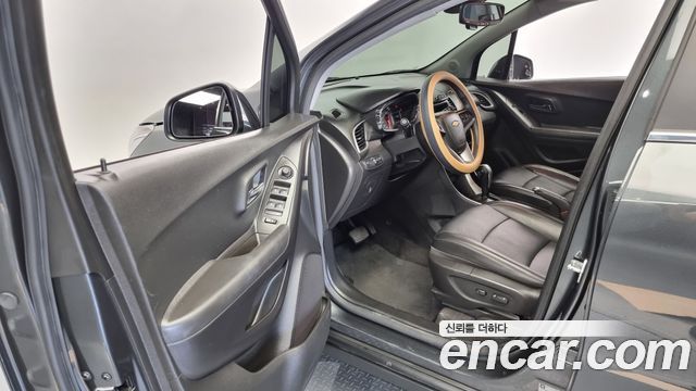 Chevrolet Korea Trax 2018 — photo 11