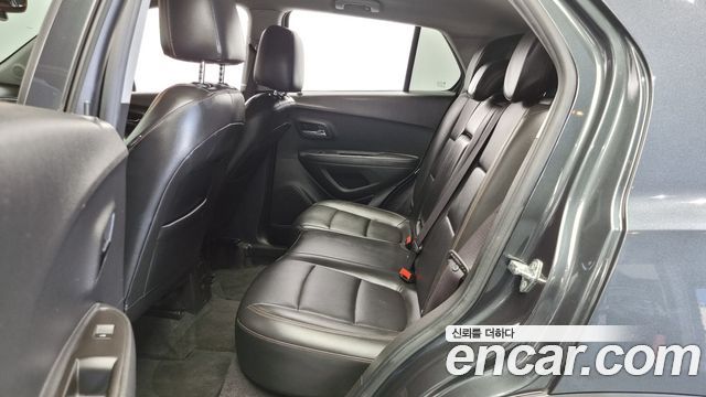 Chevrolet Korea Trax 2018 — photo 13