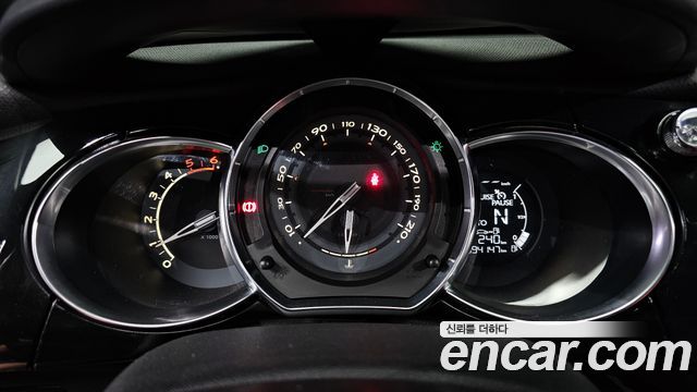 Citroën / DS DS3 2014 — photo 8