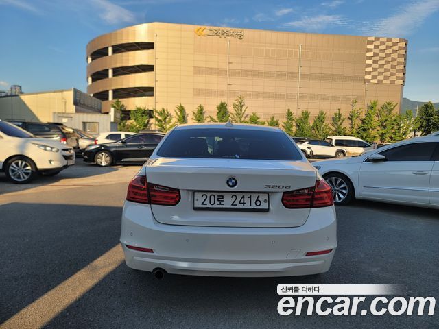 BMW 3-Series 2015 — photo 5