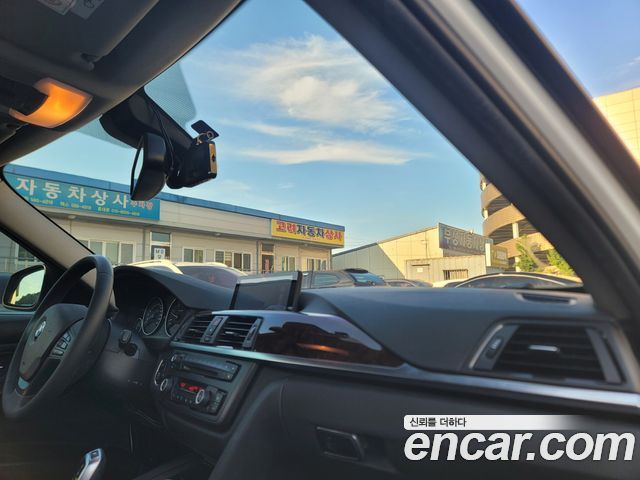BMW 3-Series 2015 — photo 8