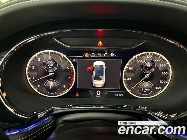 Bentley Flying Spur 2020 — photo 7