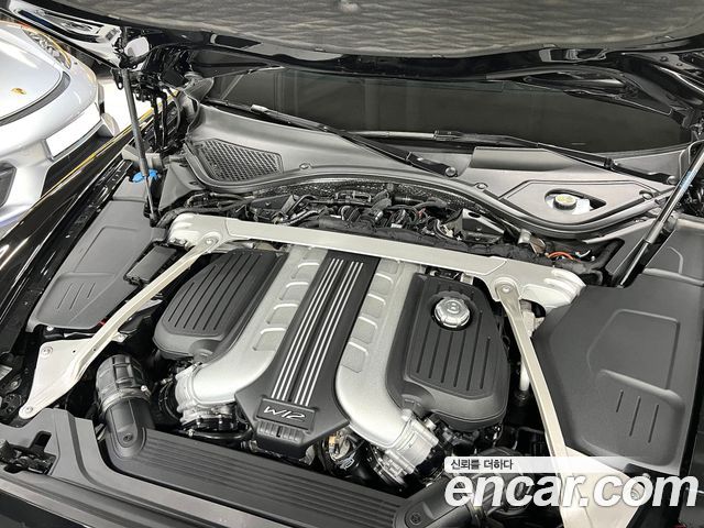 Bentley Flying Spur 2020 — photo 10