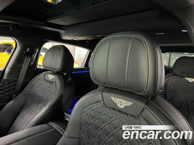 Bentley Flying Spur 2020 — photo 17