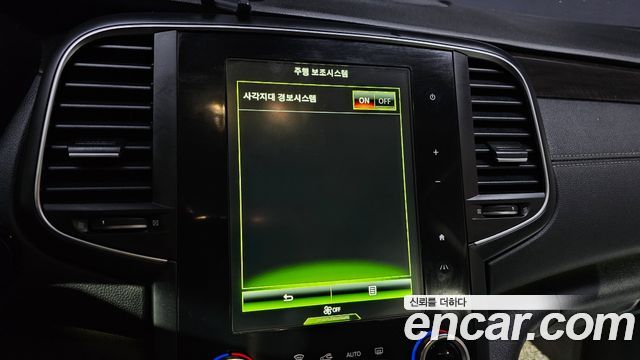 Renault Korea SM6 2016 — photo 16