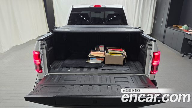 Ford F150 2018 — photo 20
