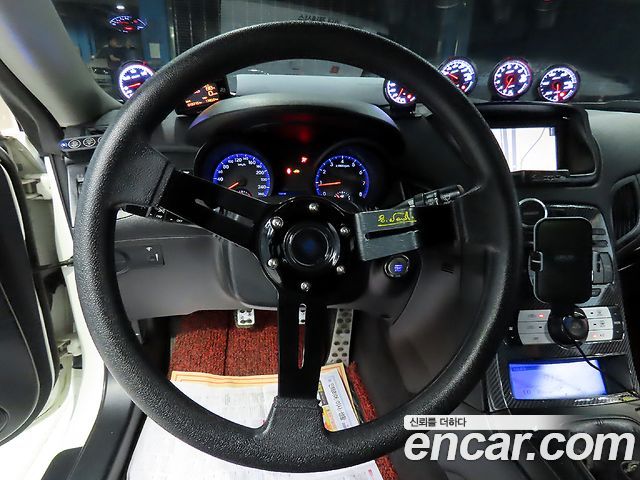 Hyundai Genesis 2010 — photo 13