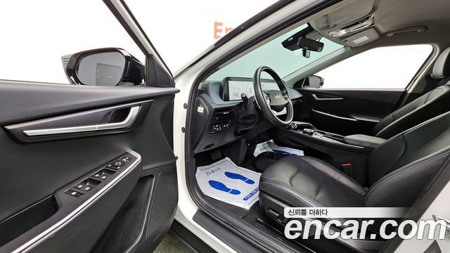 Kia EV6 2022 — photo 10