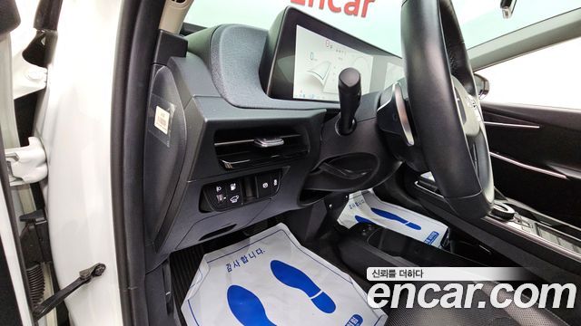 Kia EV6 2022 — photo 14