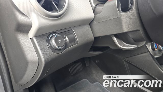 Chevrolet Korea Aveo 2015 — photo 15