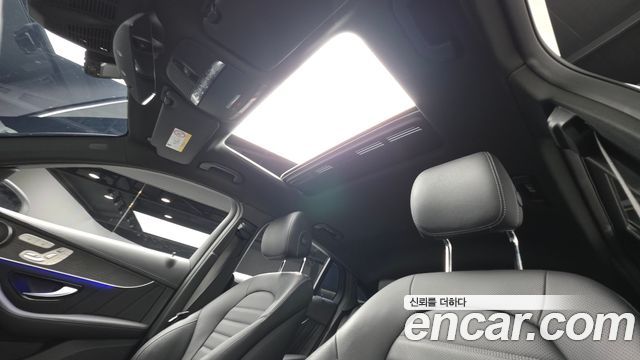 Mercedes-Benz GLC-Class 2023 — photo 13