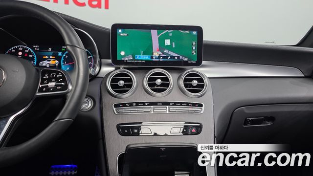 Mercedes-Benz GLC-Class 2023 — photo 15