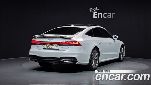 Audi A7 2020 — photo 2