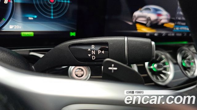 Mercedes-Benz CLS-Class 2019 — photo 9