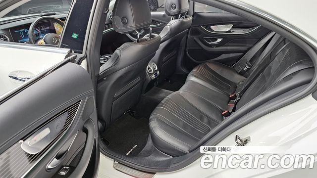 Mercedes-Benz CLS-Class 2019 — photo 12