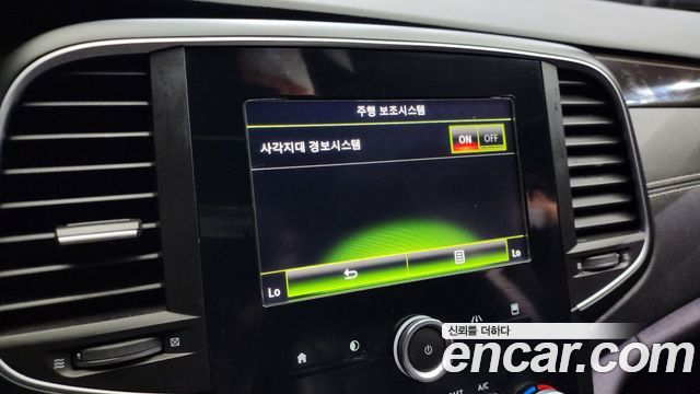 Renault Korea SM6 2016 — photo 15