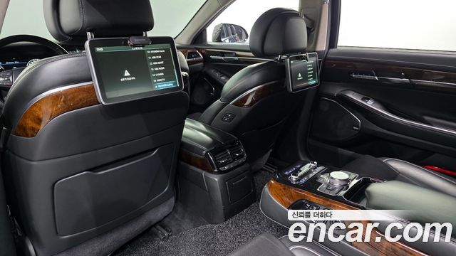 Genesis EQ900 2016 — photo 17