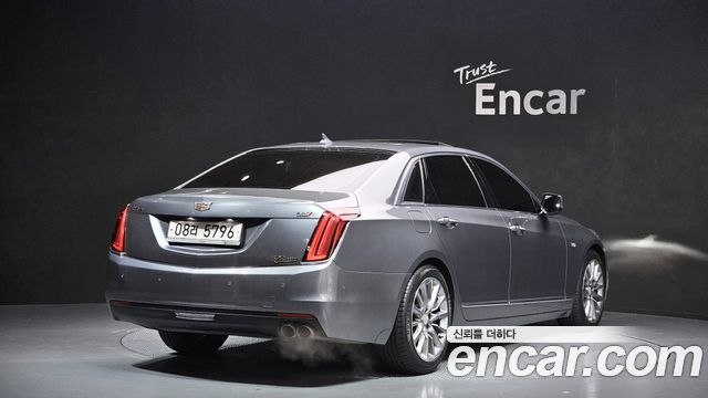 Cadillac CT6 2018 — photo 2
