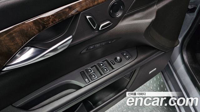 Cadillac CT6 2018 — photo 19