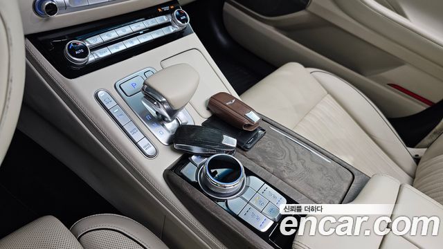 Genesis G90 2019 — photo 9