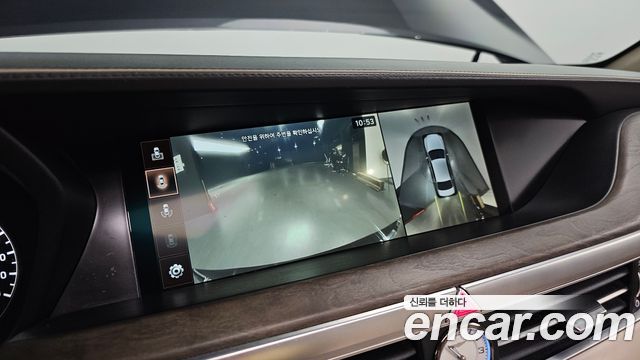 Genesis G90 2019 — photo 14