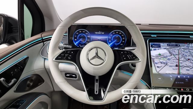 Mercedes-Benz EQS 2023 — photo 13