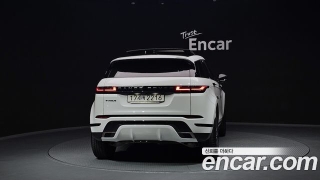 Land Rover Range Rover Evoque 2024 — photo 4