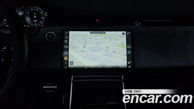 Land Rover Range Rover Evoque 2024 — photo 14