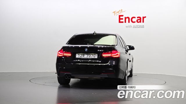 BMW 3-Series 2018 — photo 4