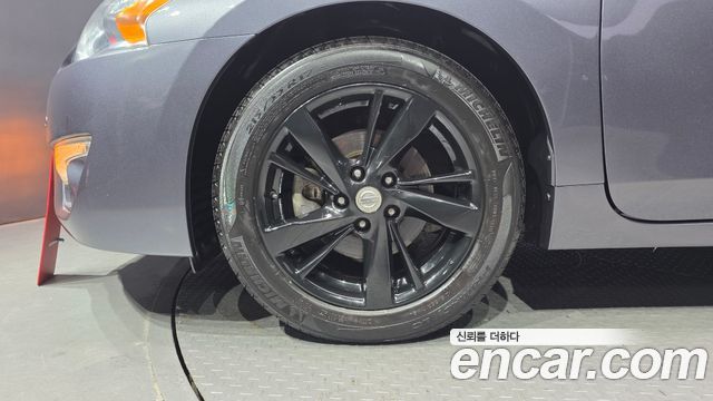 Nissan Altima 2013 — photo 5