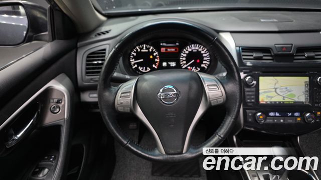 Nissan Altima 2013 — photo 13