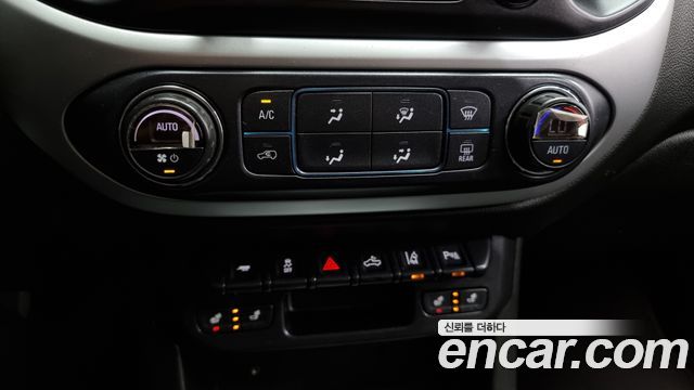 Chevrolet Korea Colorado 2020 — photo 17