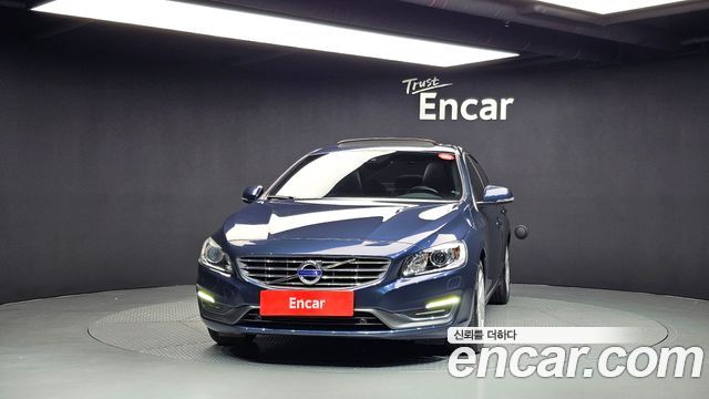 Volvo S60 2015 — photo 3