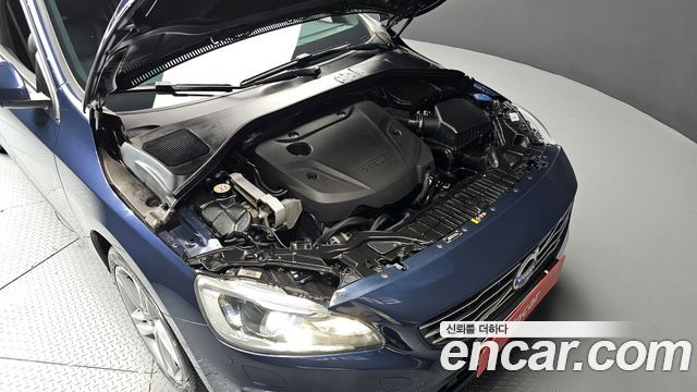 Volvo S60 2015 — photo 6