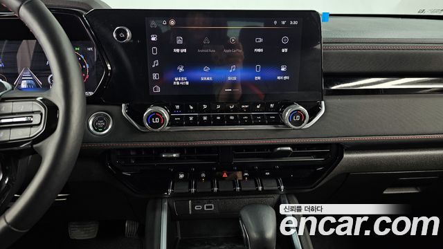 Chevrolet Korea Colorado 2024 — photo 14