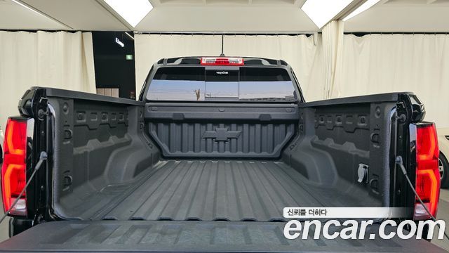 Chevrolet Korea Colorado 2024 — photo 20