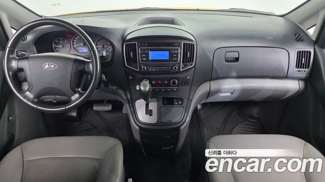 Hyundai Starex 2019 — photo 7