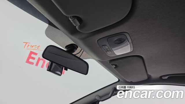Hyundai Starex 2019 — photo 19